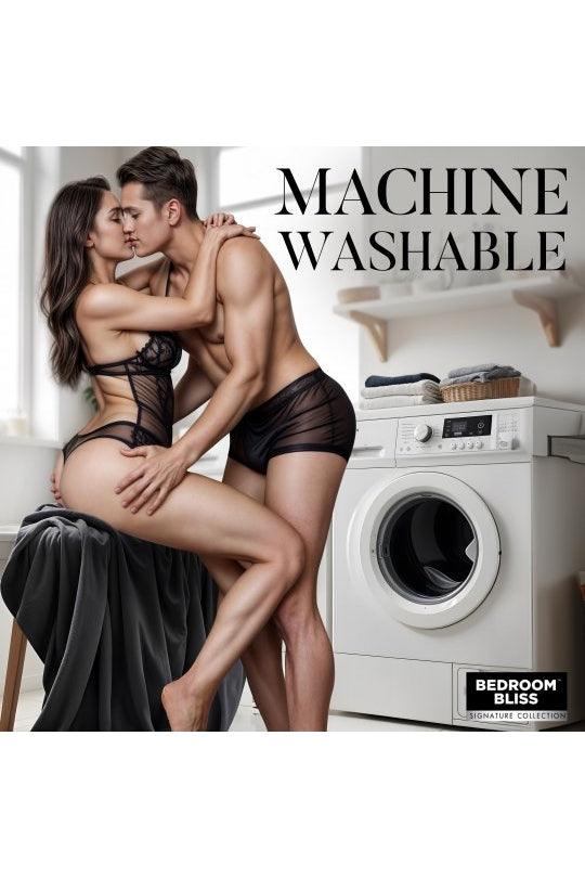 Lover's Waterproof Throw - Sex On the Go