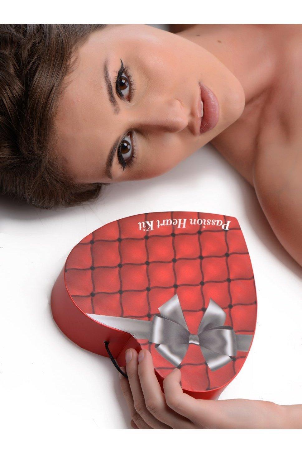 Passion Heart Gift Set - Sex On the Go